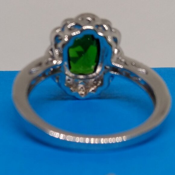 Beautiful Russian chrome diopside ring size 6 - Picture 4 of 8
